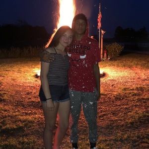 Meet your Posher, Leslie